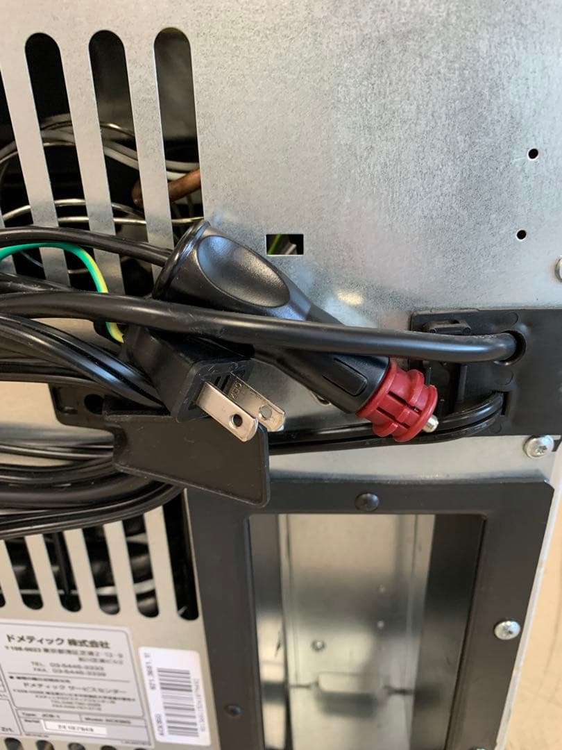 DOMETIC 冷蔵庫　ポーダブル