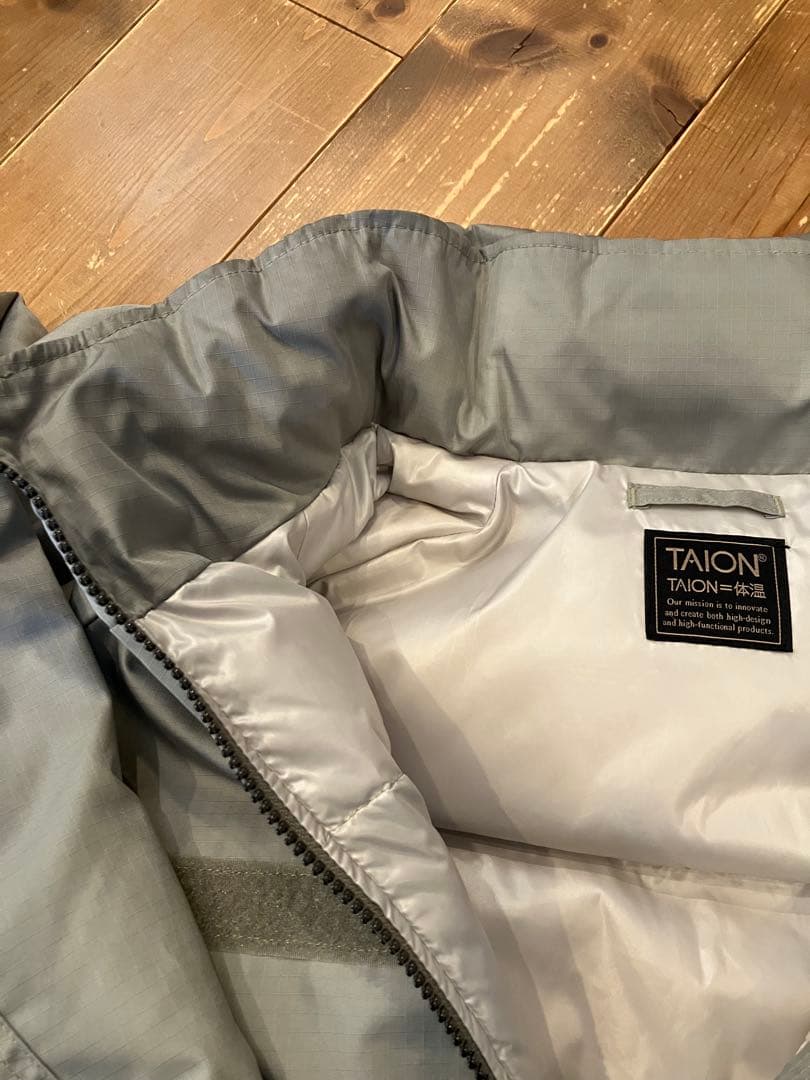 タイオン GLOSTER別注MILITALY LEVEL7 JACKETセージ