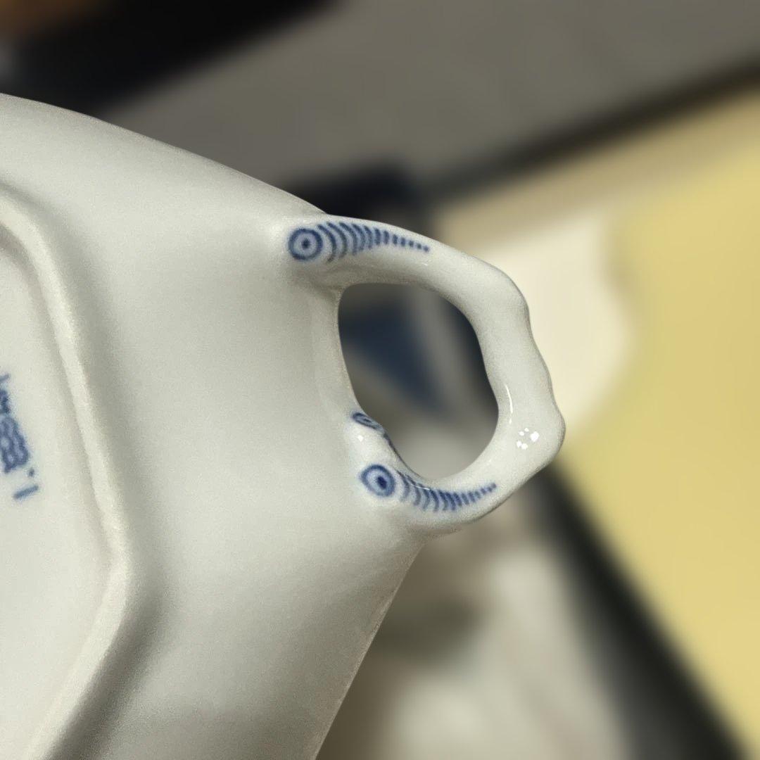 ロイヤルコペンハーゲン ブルーフルーテッドハーフレース リーフプレート