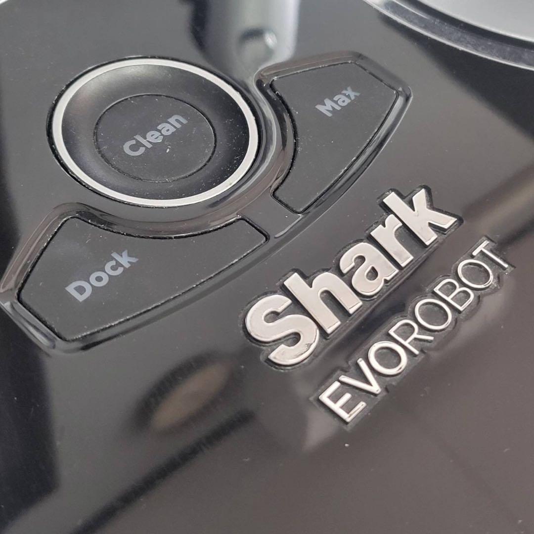 【送料込み】シャーク EVOROBOT ロボット掃除機 ハンディクリーナー
