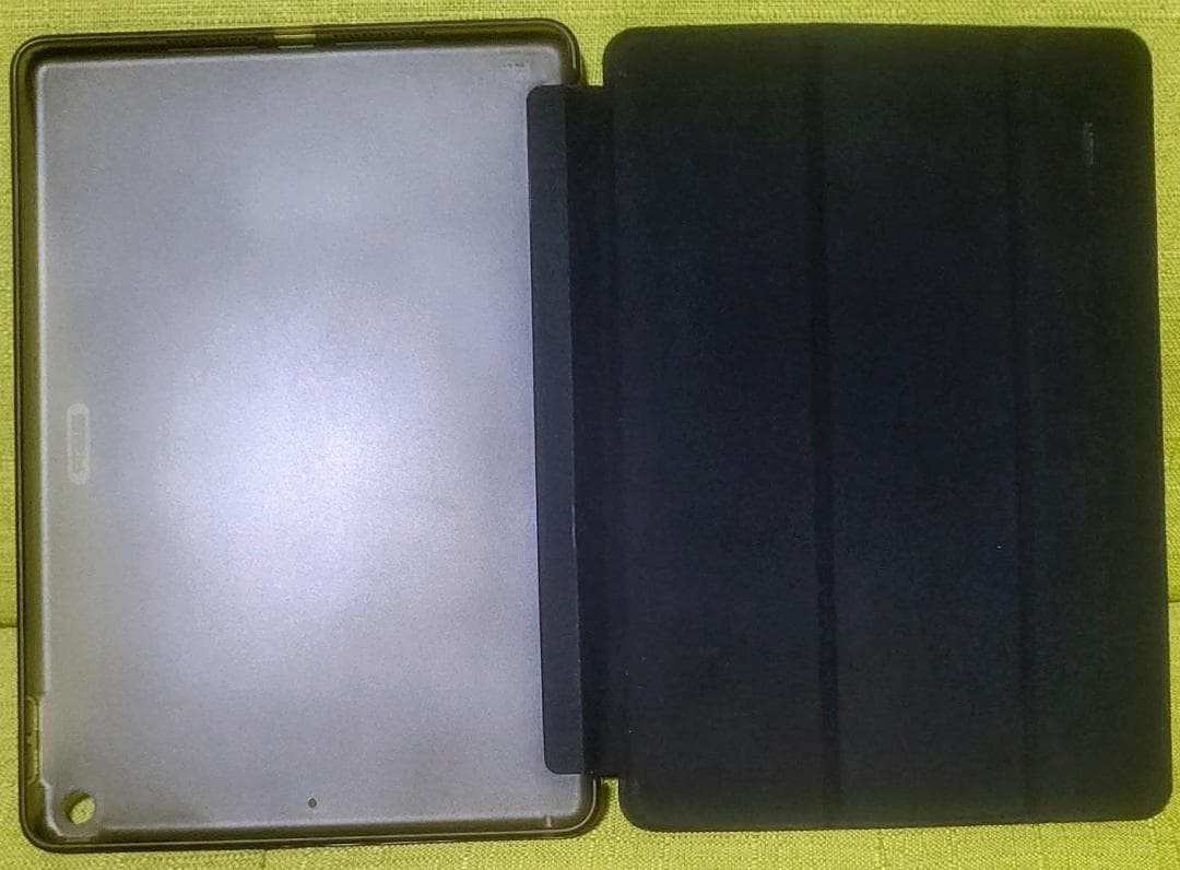 iPad 10.2インチ Wi-Fi+Cellular 128GB シルバー