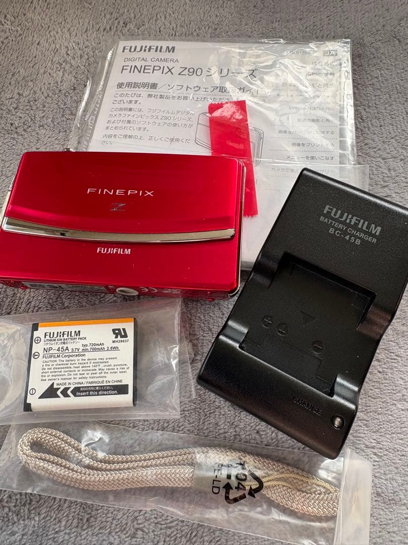 FUJI FILM FINE PIX Z90 デジカメ　動作確認済