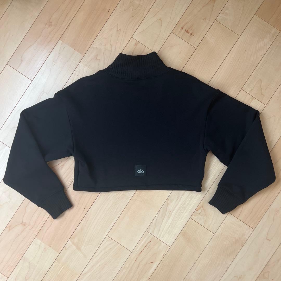 試着のみ ALO Cropped Serenity Coverup 黒 XS