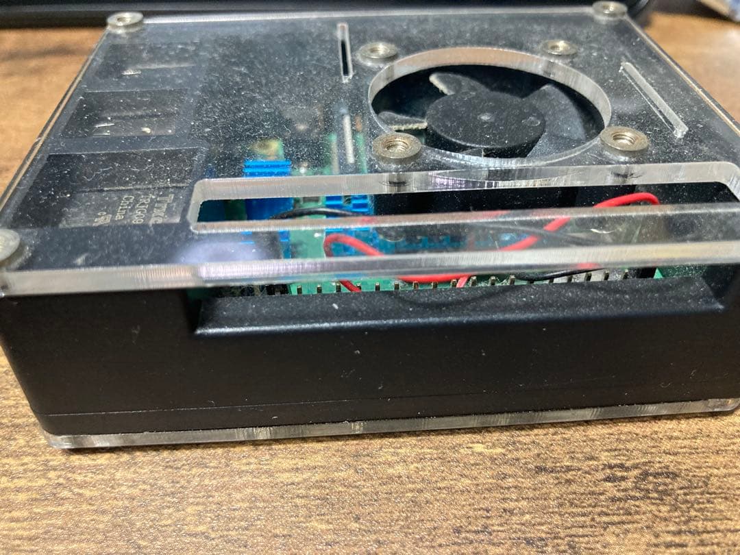 raspberry pi 4 Model B 4GBモデル