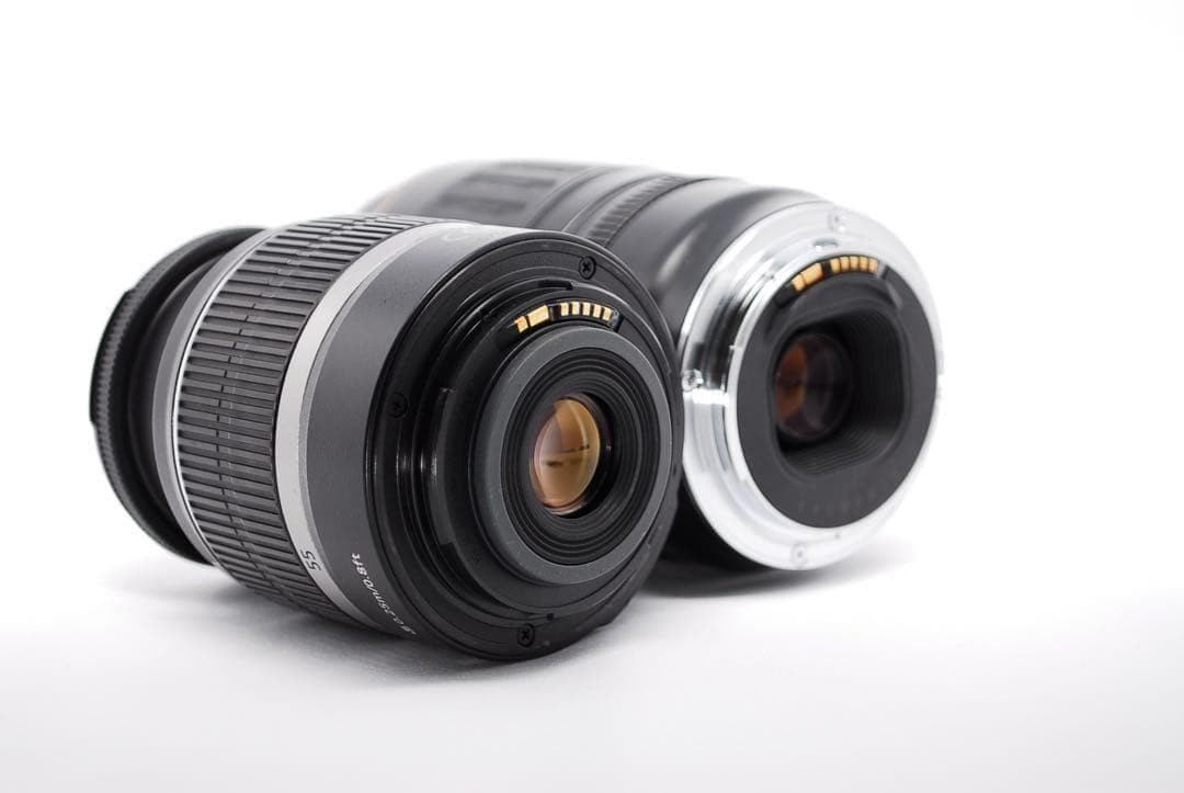 女性人気✨軽量✨手のひらサイズ✨Canon EOS Kiss X7✨Wレンズ