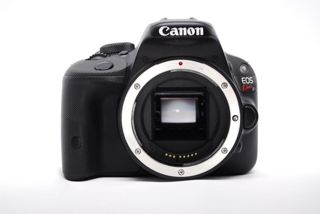 女性人気✨軽量✨手のひらサイズ✨Canon EOS Kiss X7✨Wレンズ