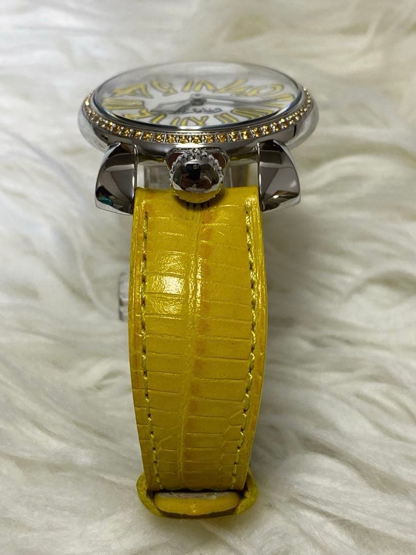 GaGa MILANO 6025.06 イエローストーン付きモデル