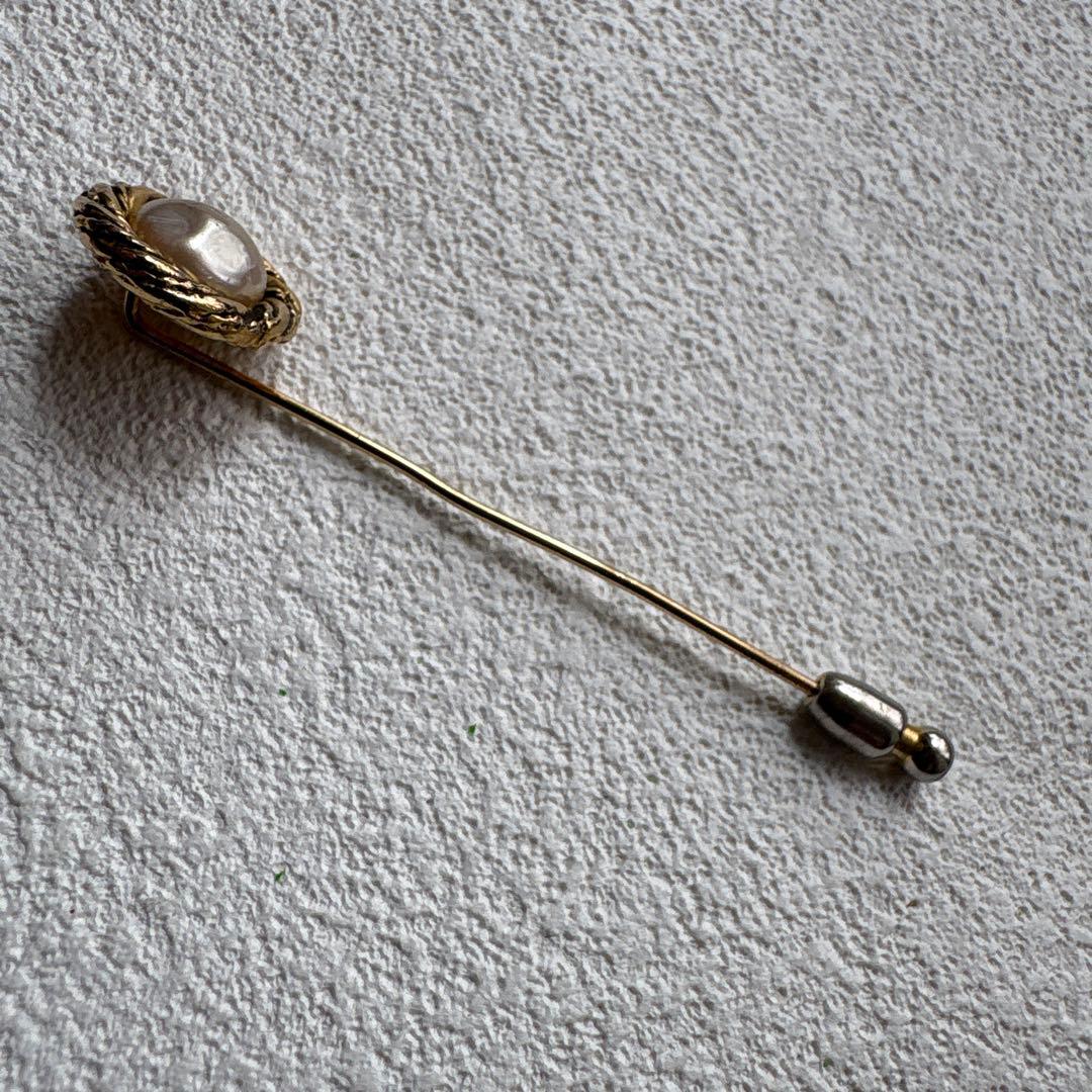 ✨CHANEL brooch✨シャネルブローチ❤️シャネルピンブローチ　GOLD