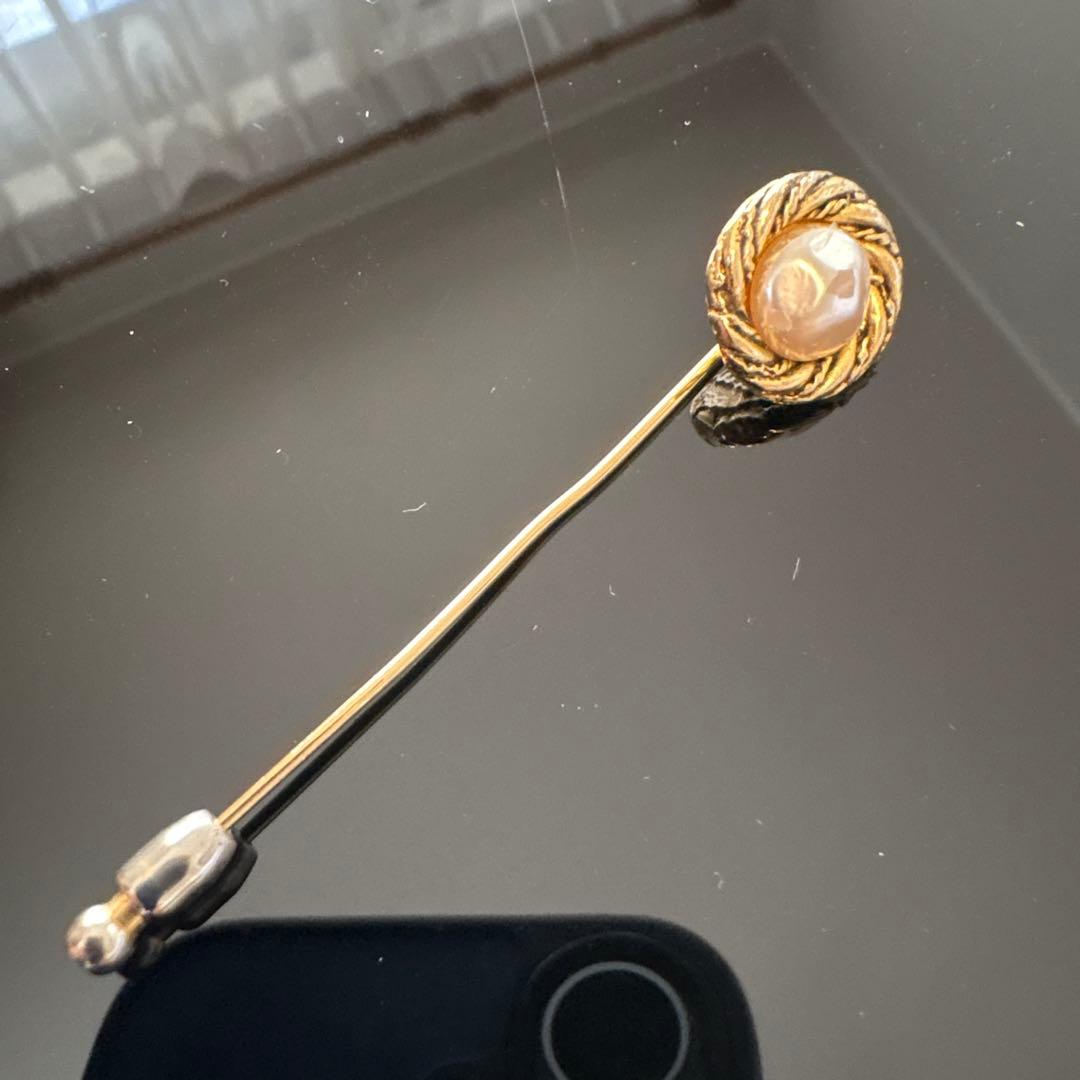 ✨CHANEL brooch✨シャネルブローチ❤️シャネルピンブローチ　GOLD