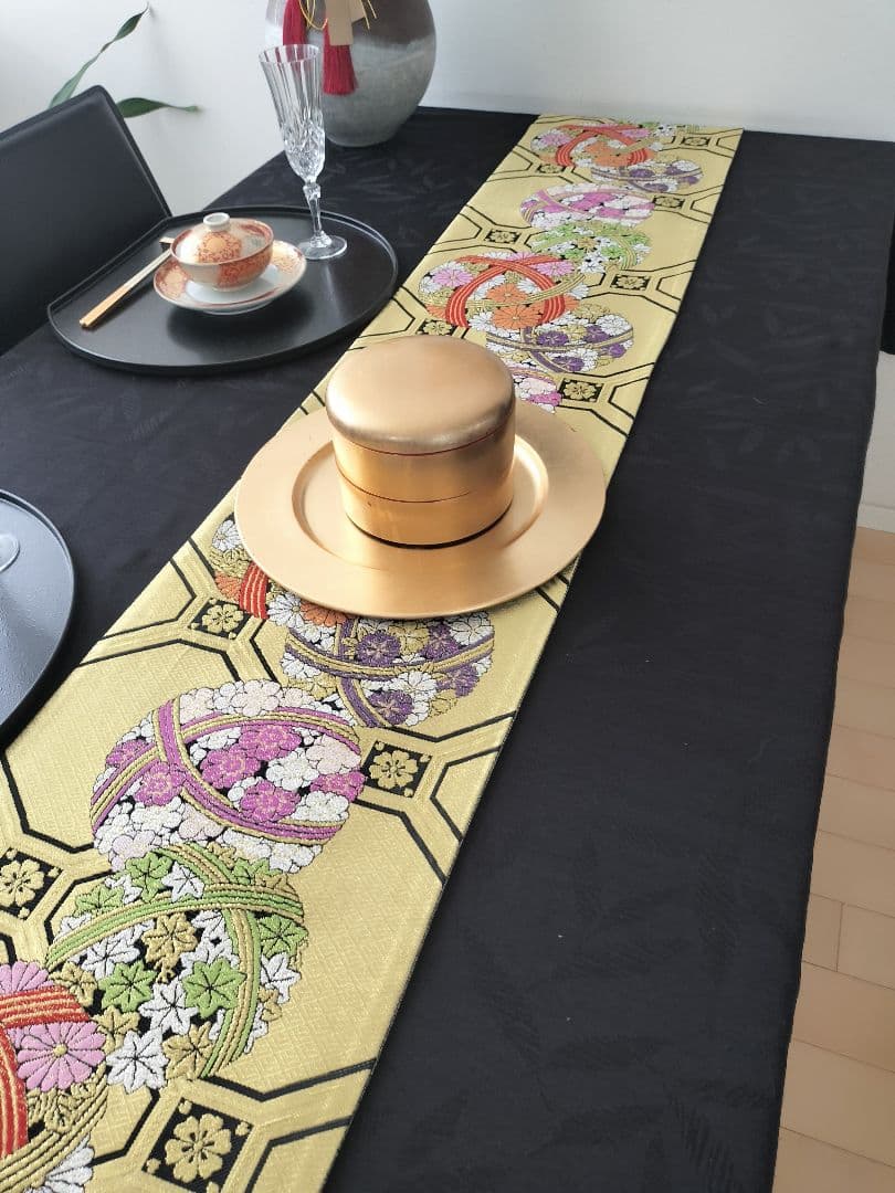 A897★逸品‼️手毬模様‼️ひな祭り‼️テーブルランナー2m16cm