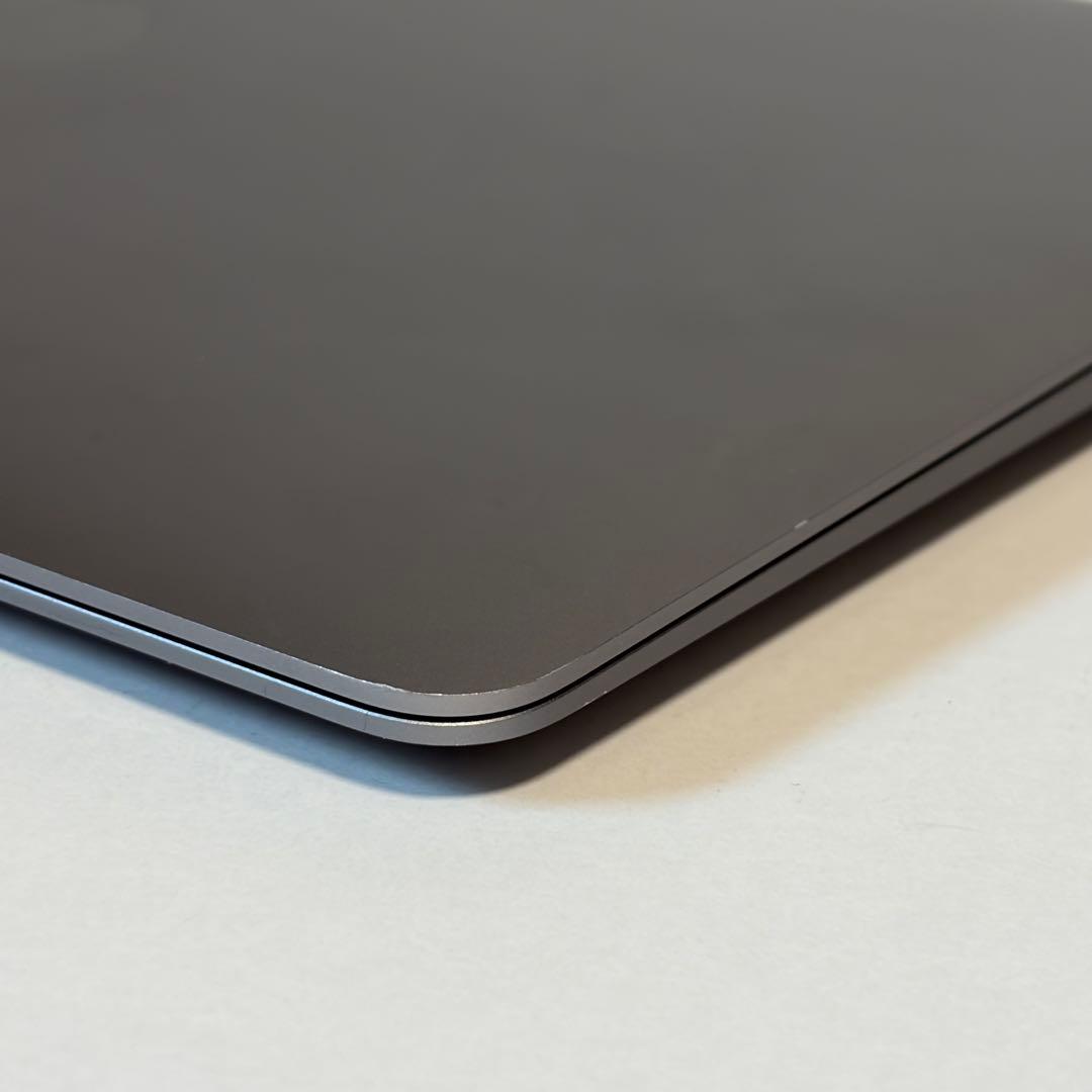MacBook Air 13インチ シルバー MGN63J/A アダプタ未使用