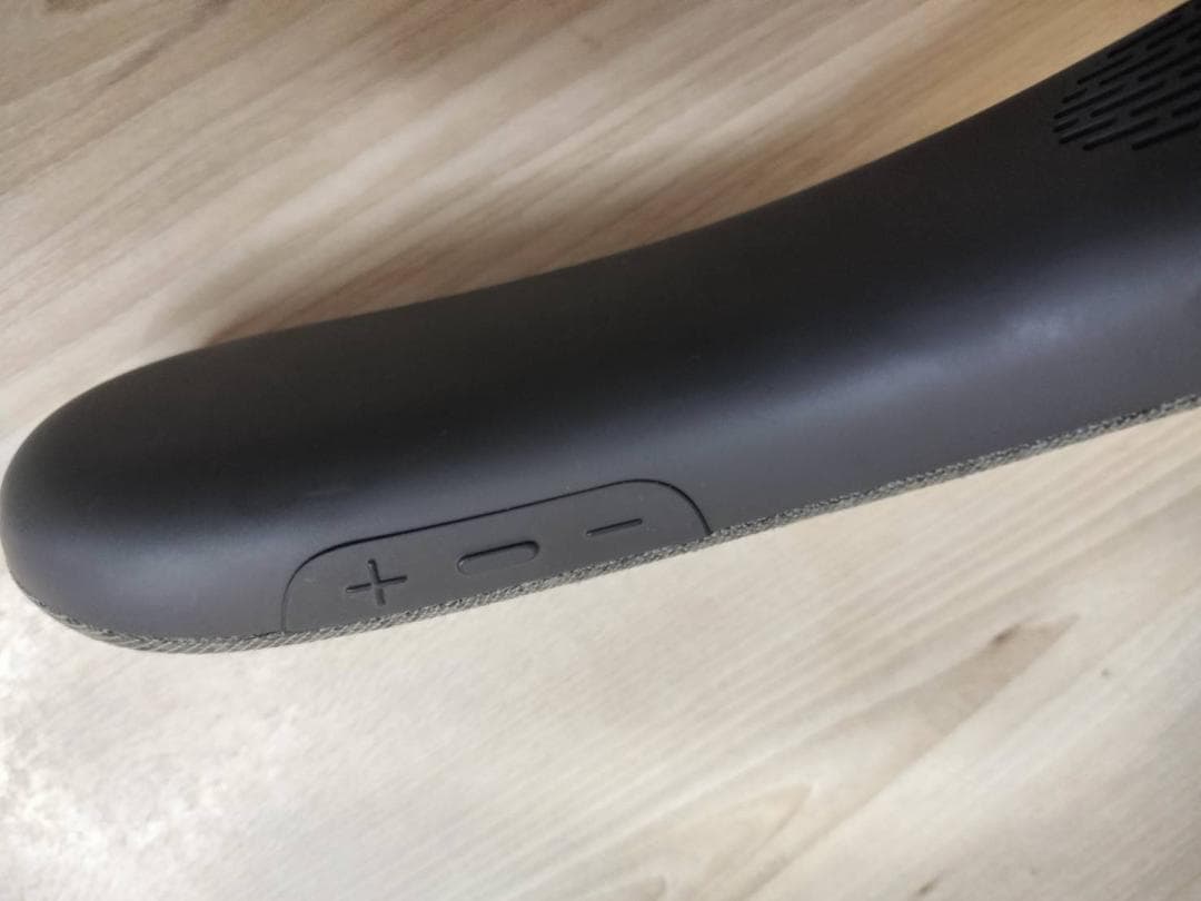 SONY ソニー　ネックスピーカー（SRS-NS7R）