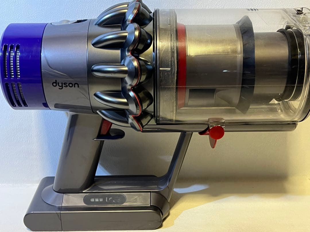 【動作品＆バッテリー劣化無し】ダイソン掃除機 dyson sv12 V10 8T