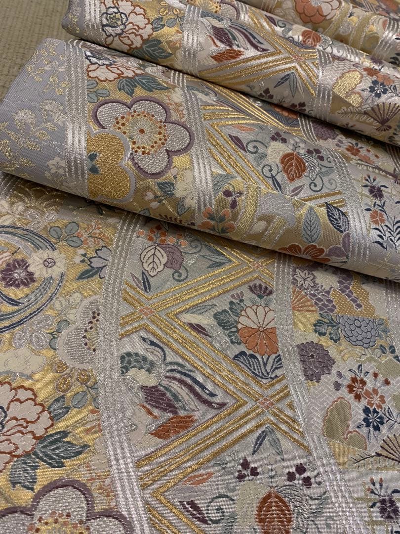 袋帯　正絹　美品　古典調　グレー