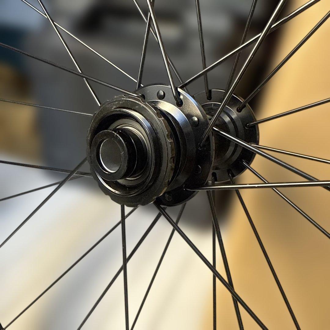 フルクラム　レーシング800DB TNI LITEFLYサドル