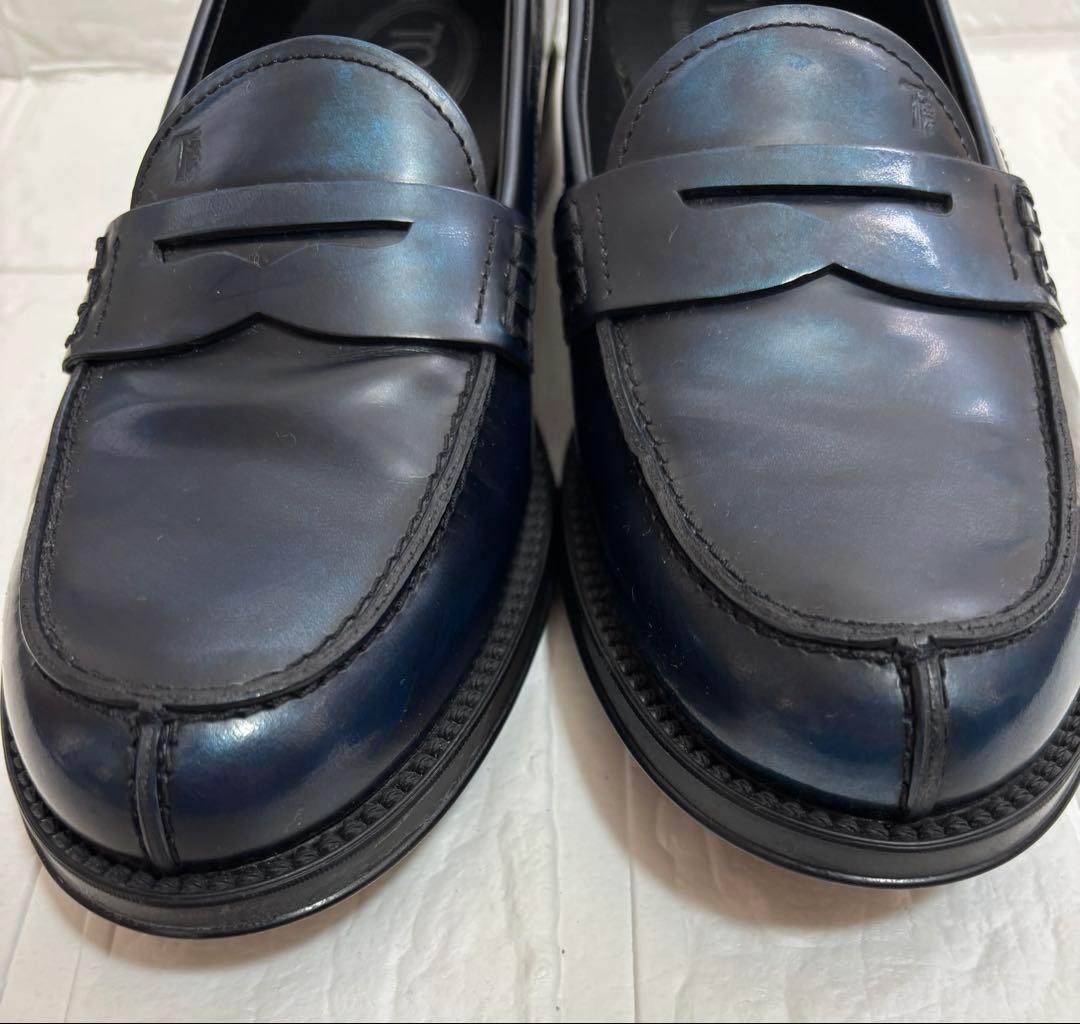 ほぼ未使用TOD'S ダークネイビー　レザー ローファー36サイズ jp23