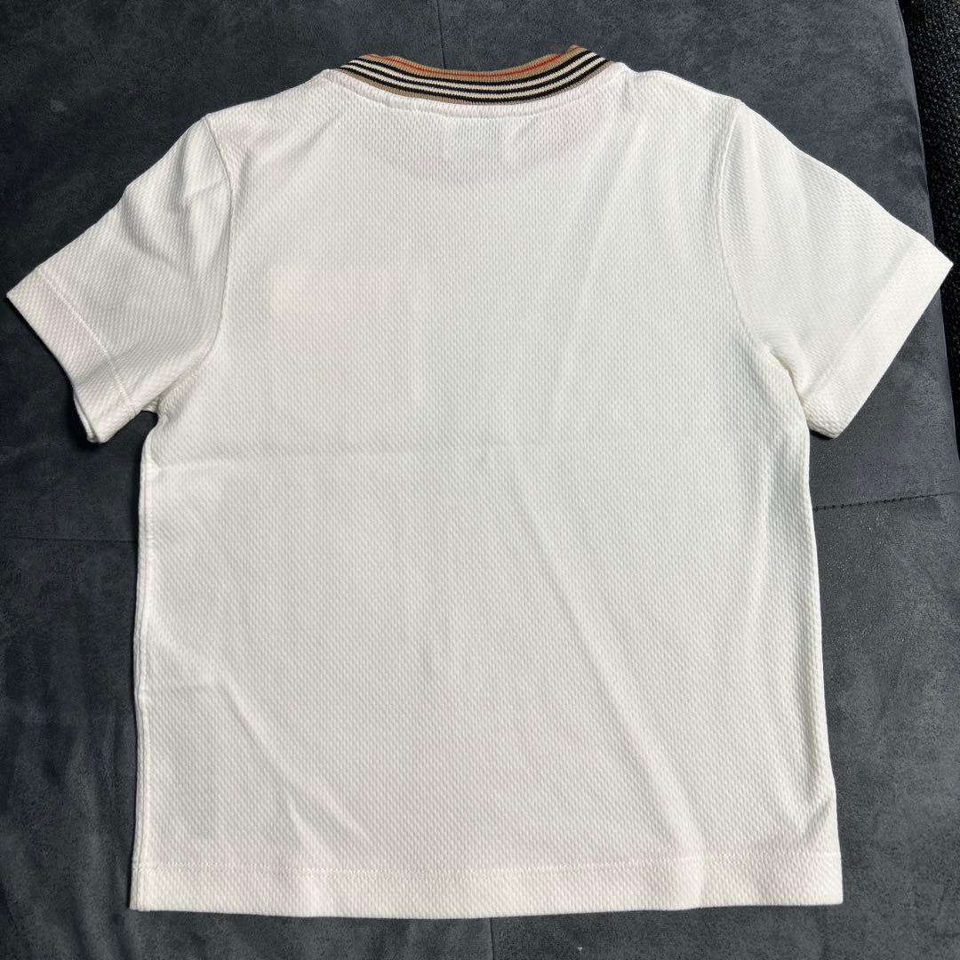 新品タグ付きBURBERRY ホワイトトップスTシャツ