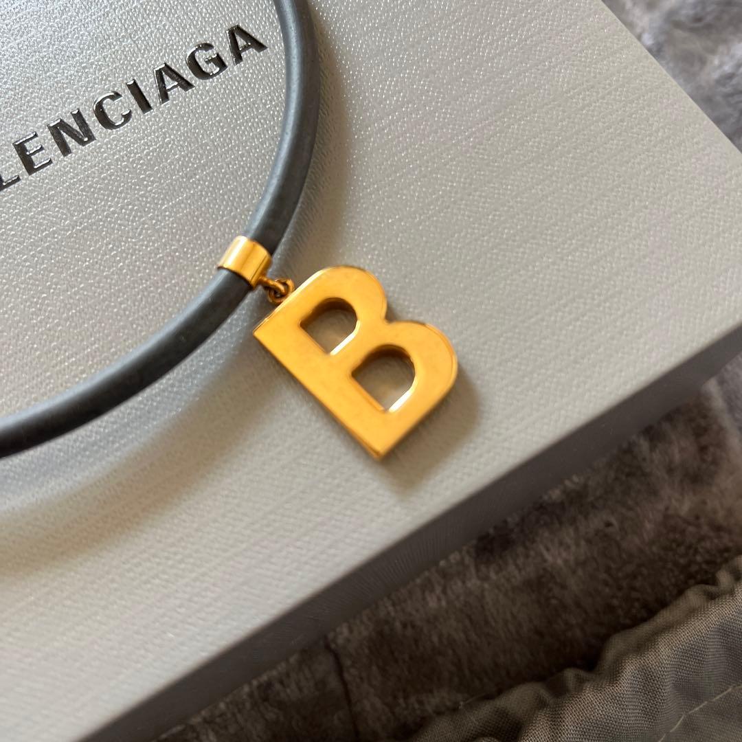バレンシアガ BALENCIAGA チョーカー ネックレス ゴールド 黒