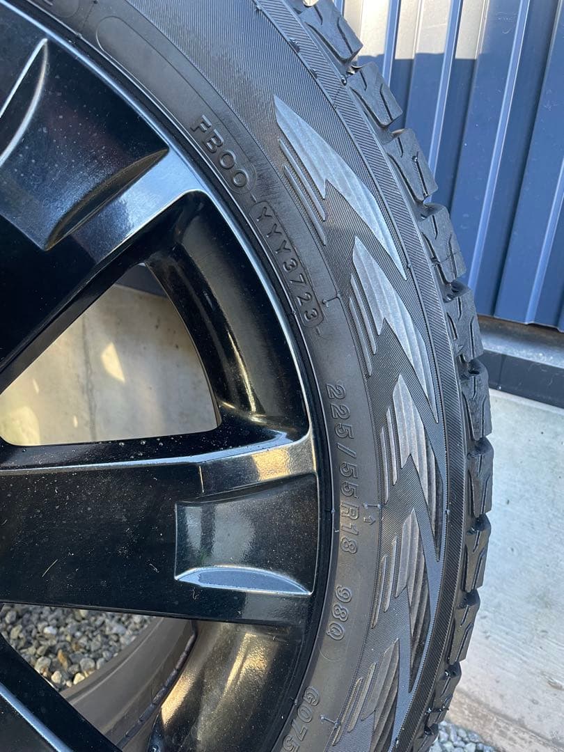 デリカD5純正ホイール＋スタッドレスセット