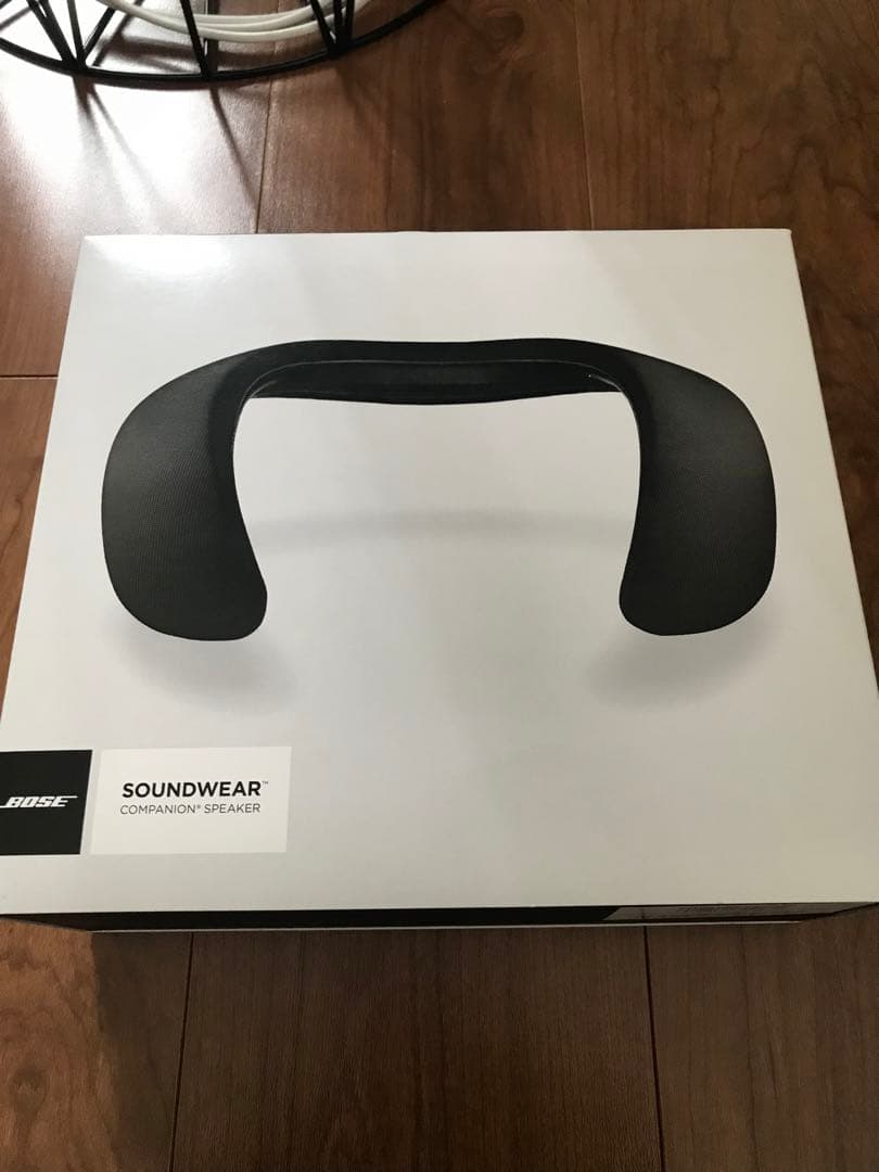 【極美品】BOSE SoundWear ネックスピーカー 完備品 廃盤 希少
