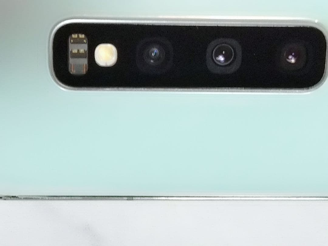 1*6様 【超美品・動作良好】Samsung Galaxy S10＋ SCV42