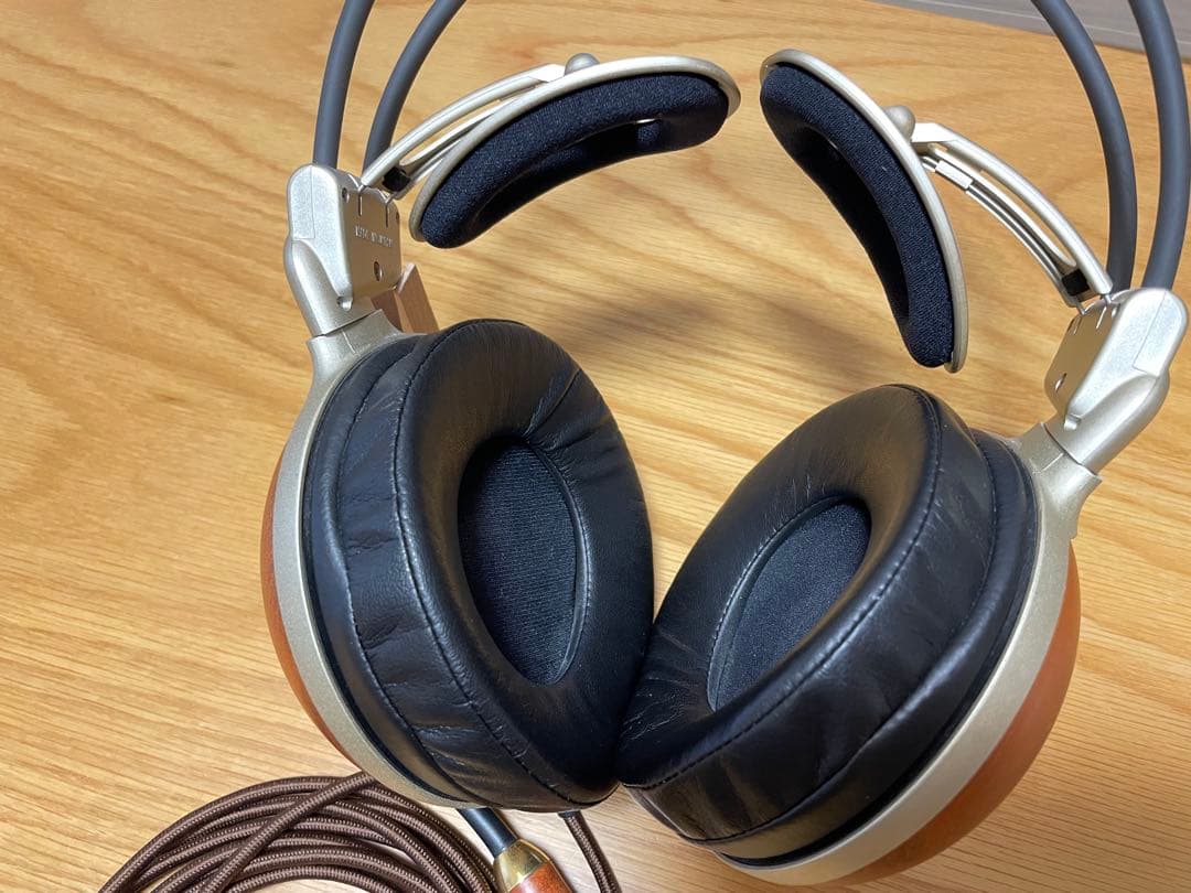 オーディオテクニカ ヘッドホン ATH-W100 ウッドハウジング
