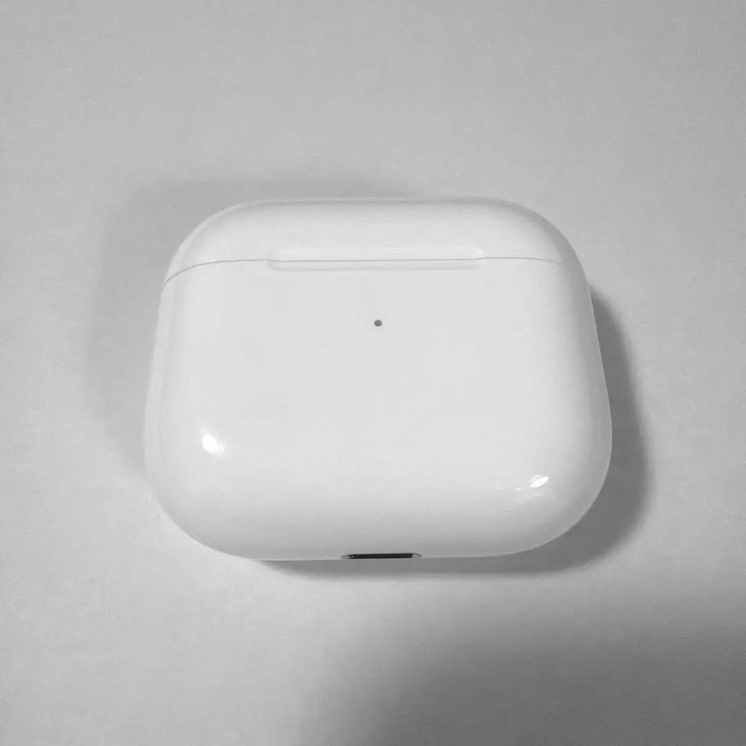 AirPods 第3世代 Magsafe充電ケース付き