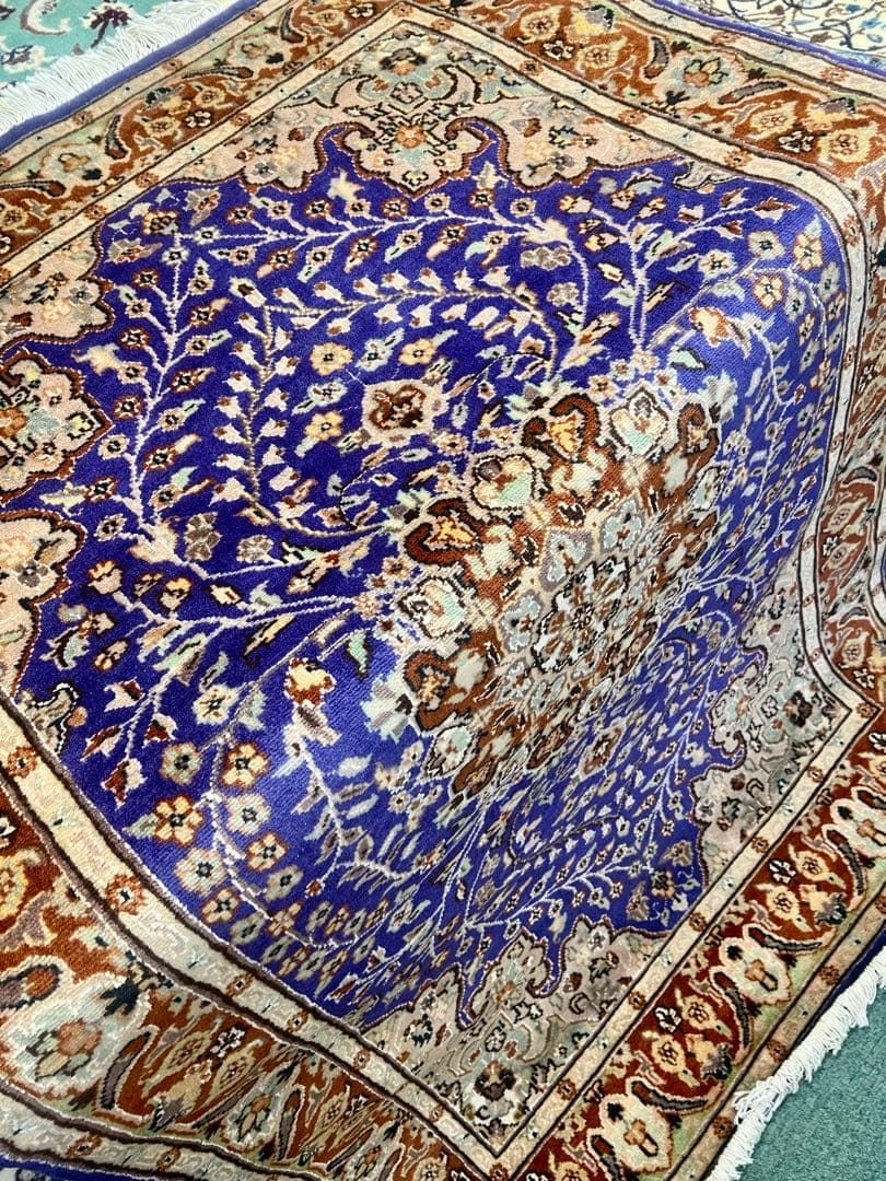 美しいデザインのパキスタンウールラグ/サイズ:190x120cm…. ak7。