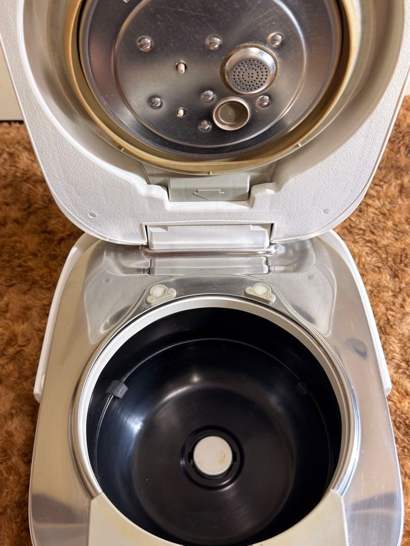 Panasonic IHジャー炊飯器 SR-SJW058 2021年製