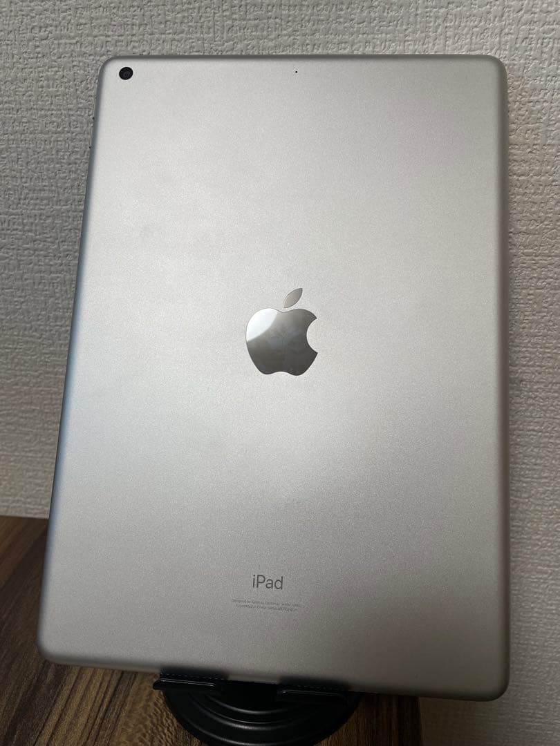 【即日発送】iPad(第9世代)シルバー 64GB