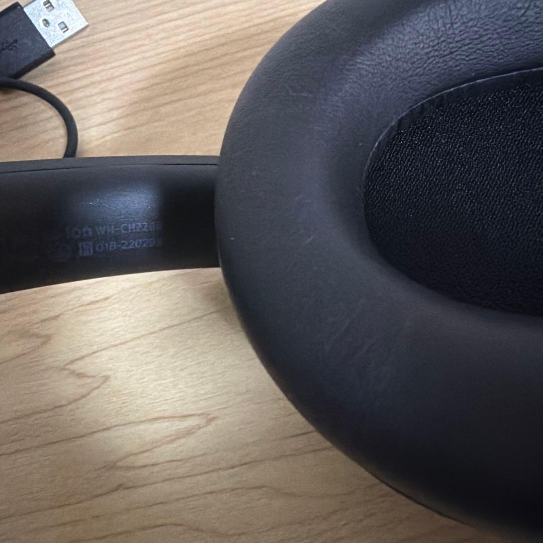 SONY WH-CH720N ワイヤレスノイズキャンセリング　ヘッドホン