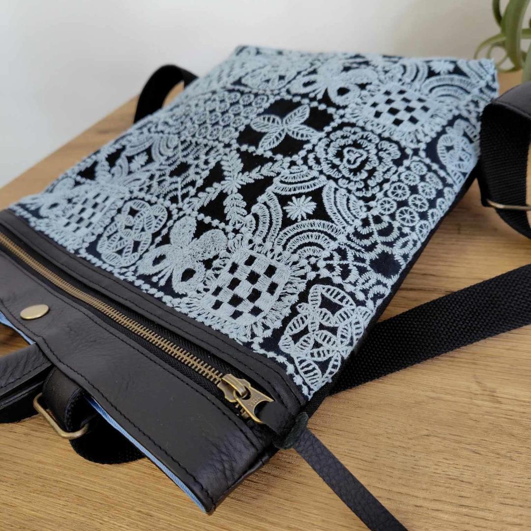 【にゃお様】おまとめforest tileフォレストタイルグレイ/A４トート2