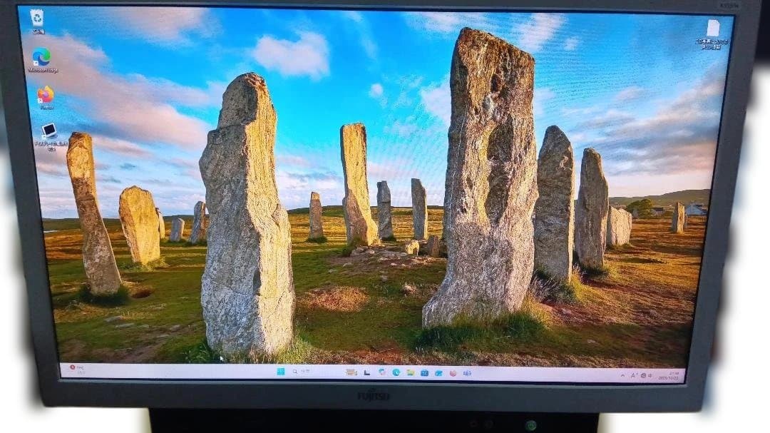 23' 一体型 Win11 Core i7 SSD 512GB メモリー16GB