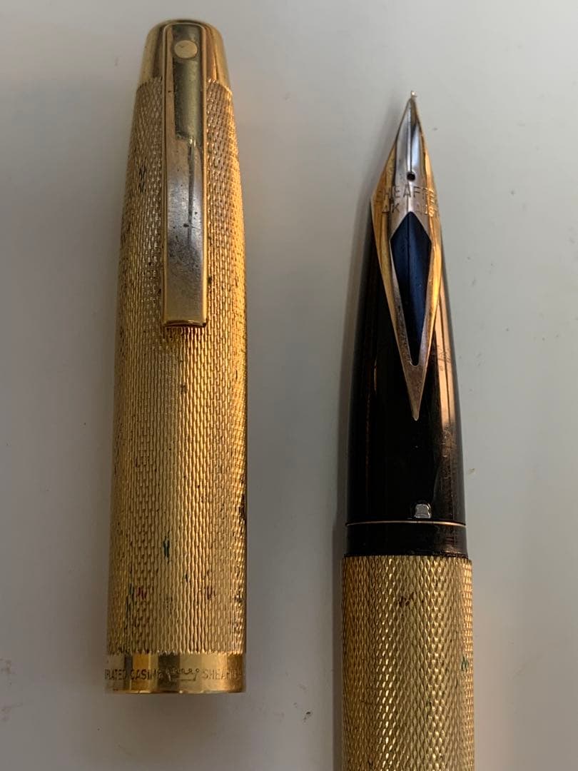d*9様 SHEAFFER 14K AUST 万年筆 ゴールド