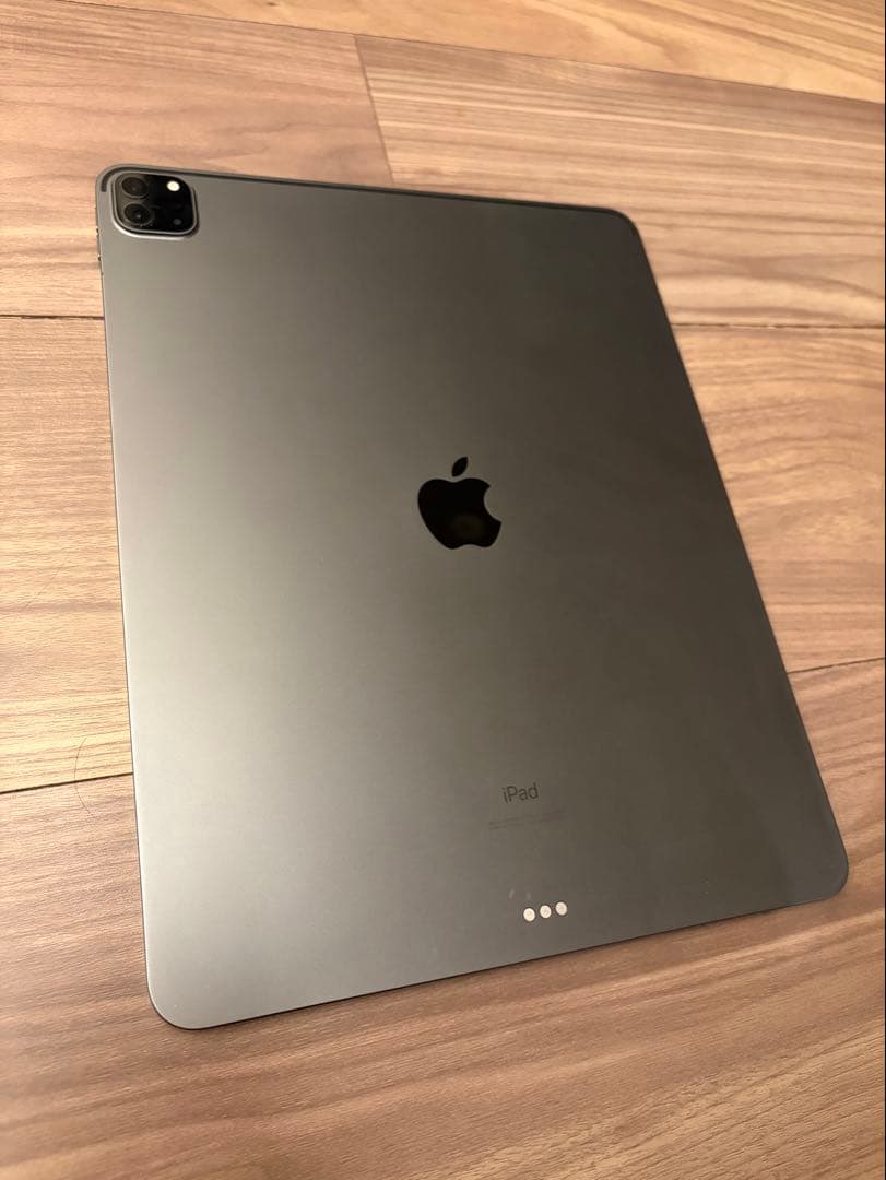 Apple iPad Pro 12.9インチ　第4世代　ジャンク品 キーボード