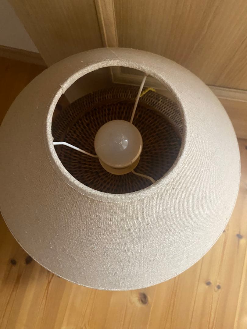 大きなラタンランプ　アタ　藤