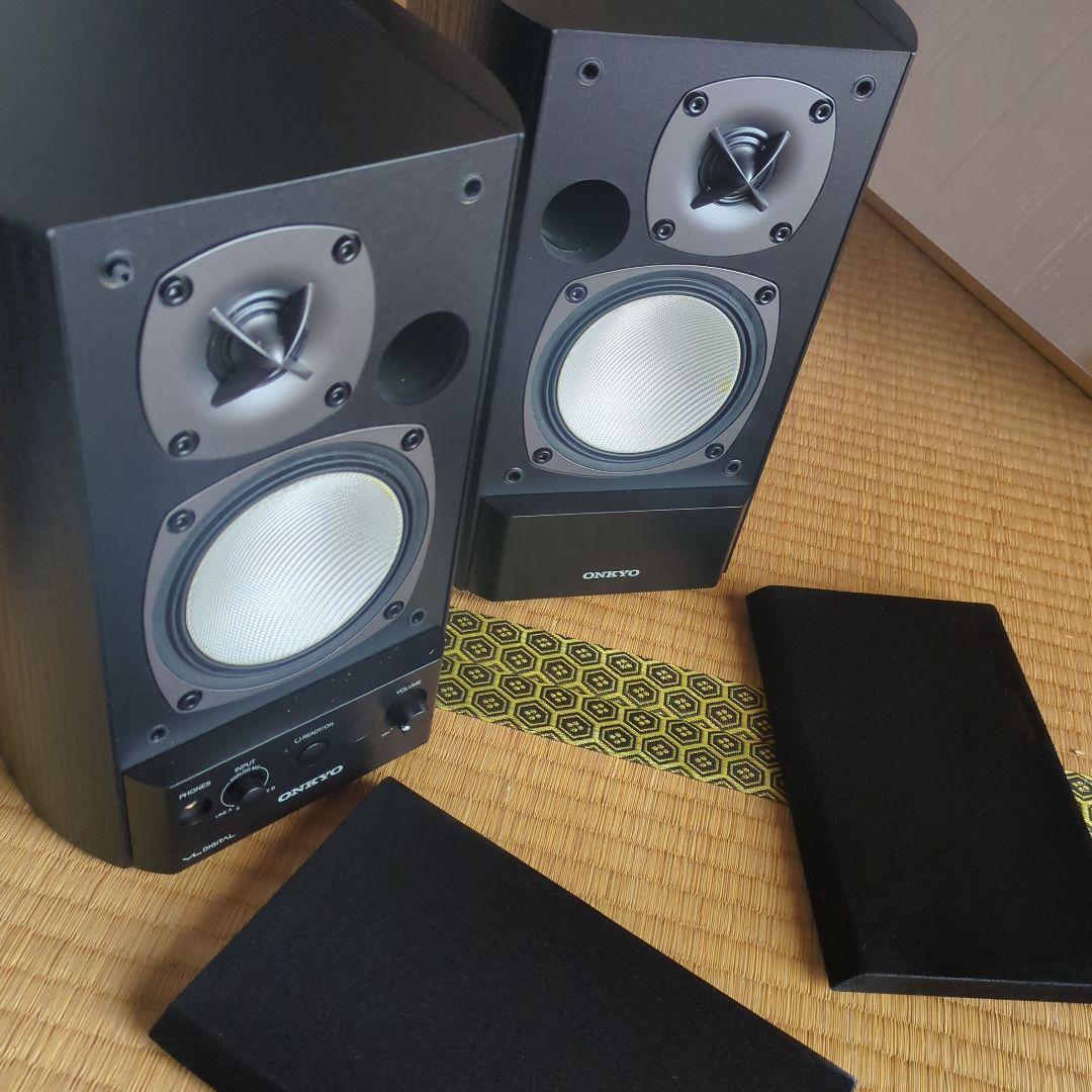 パワード(アンプ内蔵)スピーカー　ONKYO　GX-500HD