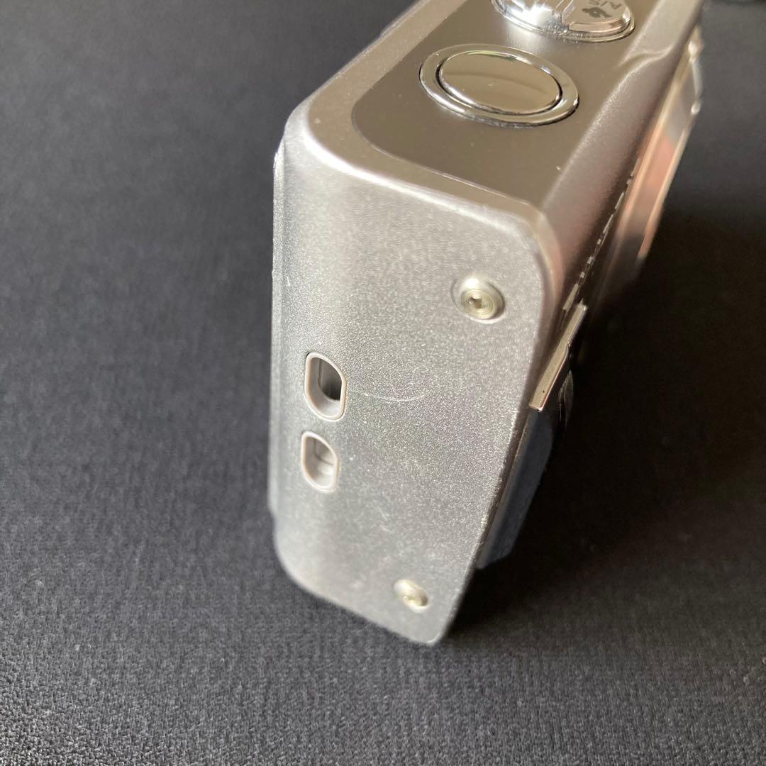 【美品】FUJIFILM finepix F31fd CCDセンサー コンデジ