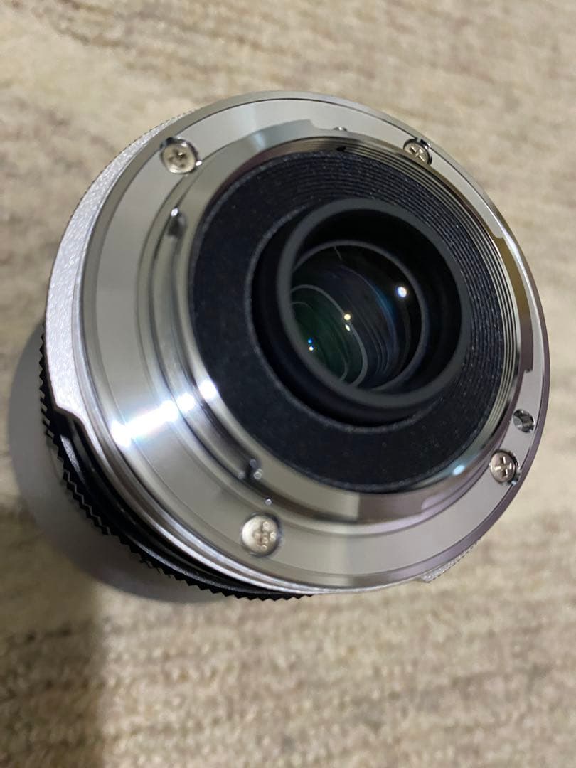 【新品レア　未使用　日本製】8.5mmF2.8 超広角マニュアルレンズ　シルバー