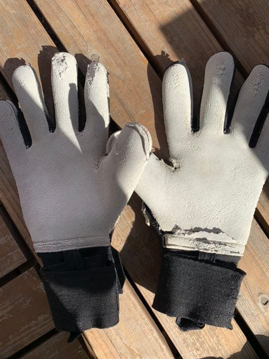 キーパーグローブ