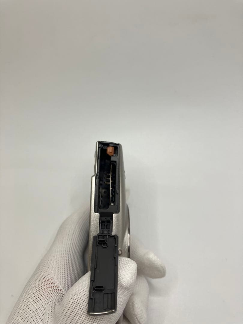 【返品保証・動作確認済】Canon IXY 650 シルバー