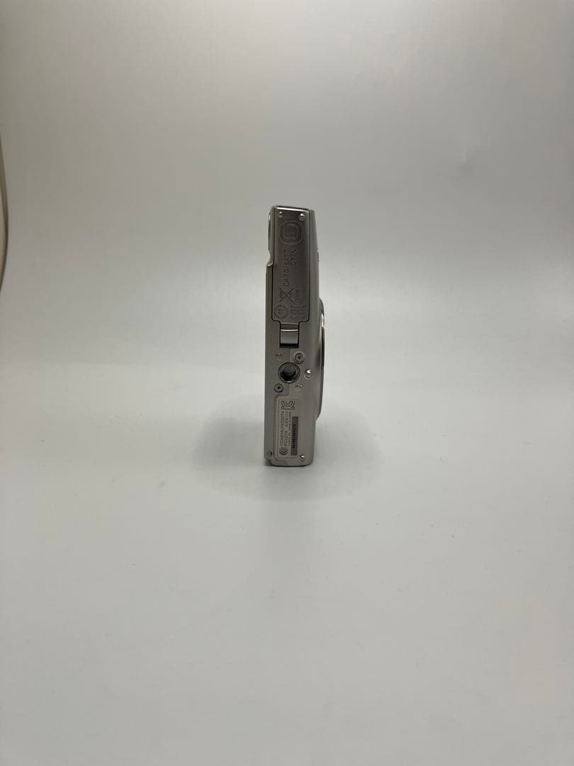 【返品保証・動作確認済】Canon IXY 650 シルバー