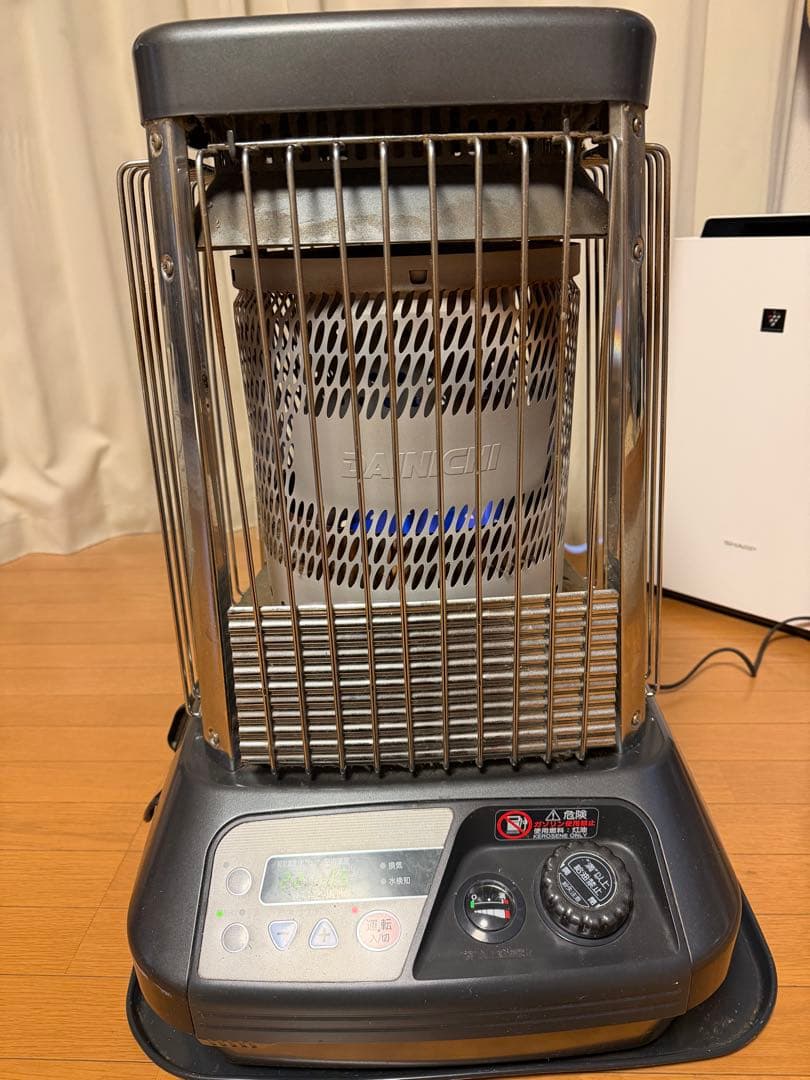 石油ファンヒーター FM-182F 中古
