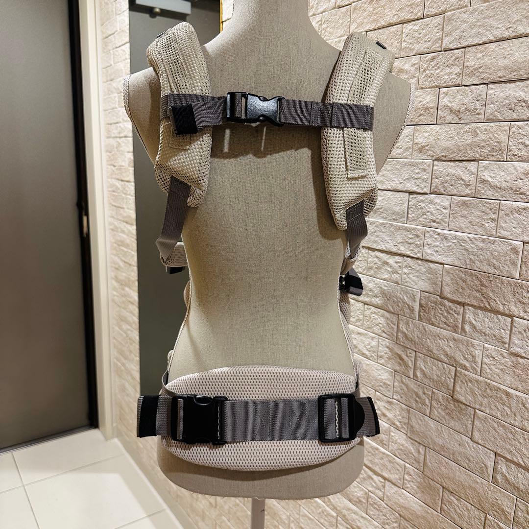 エールベベ　AILEBEBE 03 スリー　抱っこ紐　ベビーキャリア　ベージュ