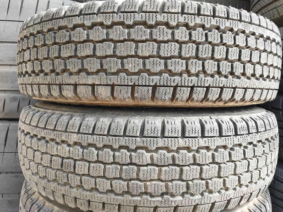 ②ブリヂストン ホイールセット 145R12 145/80R12 軽トラ バン