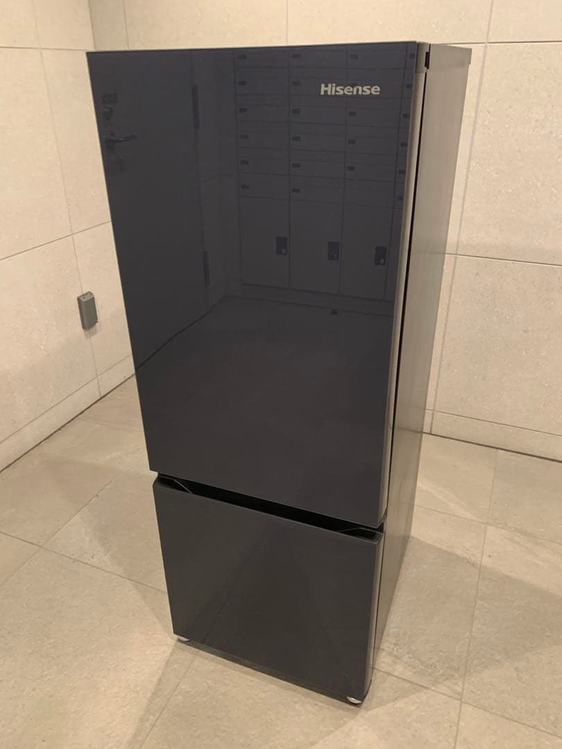 極美品Hisense 冷蔵庫１６２Ｌ　ガラス2ドア2022年製