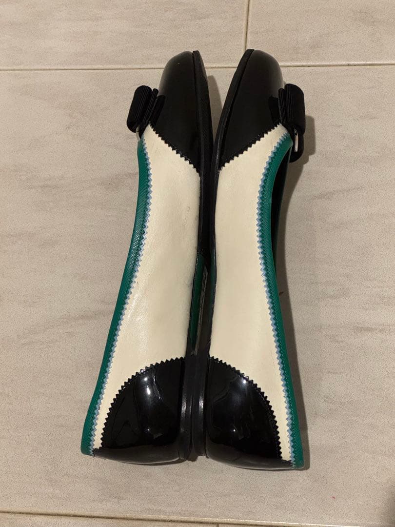 Ayaさま専用 定価9万円 フェラガモ VARINA ヴァリナ バレエシューズ