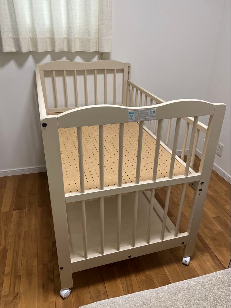 キンタロー アン ハイタイプベビーベッド ホワイト　レギュラーサイズ