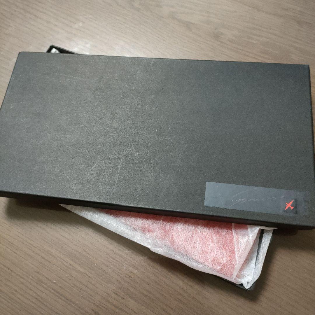 STUNNING LUREパスポートケース