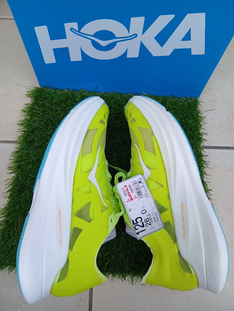 最終価格(未使用)ＨＯＫＡ ROCKETX2 26.0cm ホカ　ロケットX2